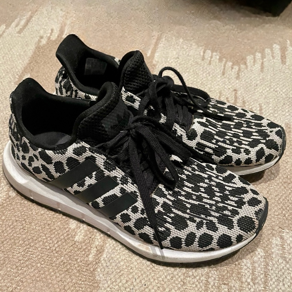 Women’s Adidas Swift Run Leopard/Cheetah